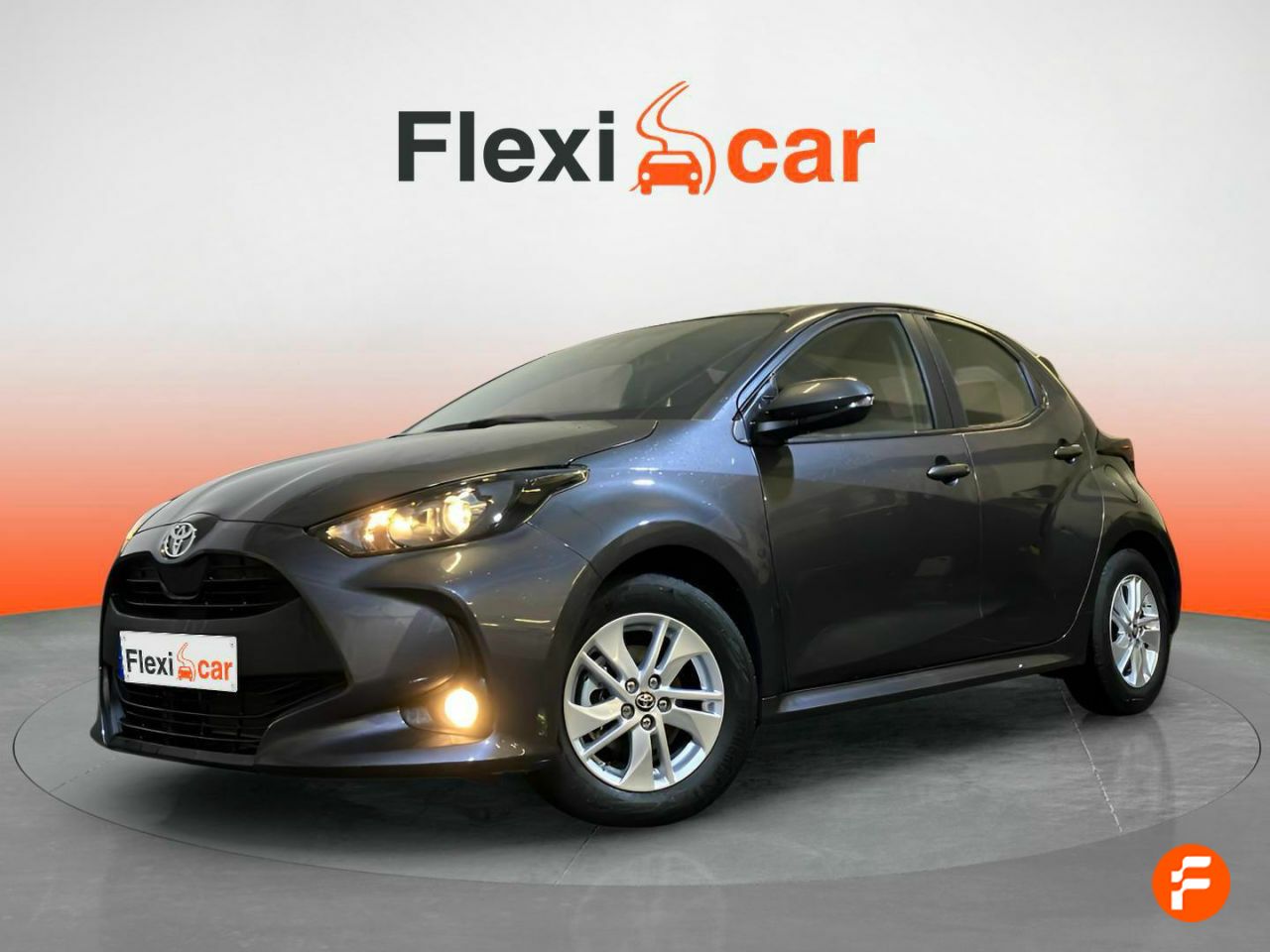 toyota yaris 2024 / foto grande (3)