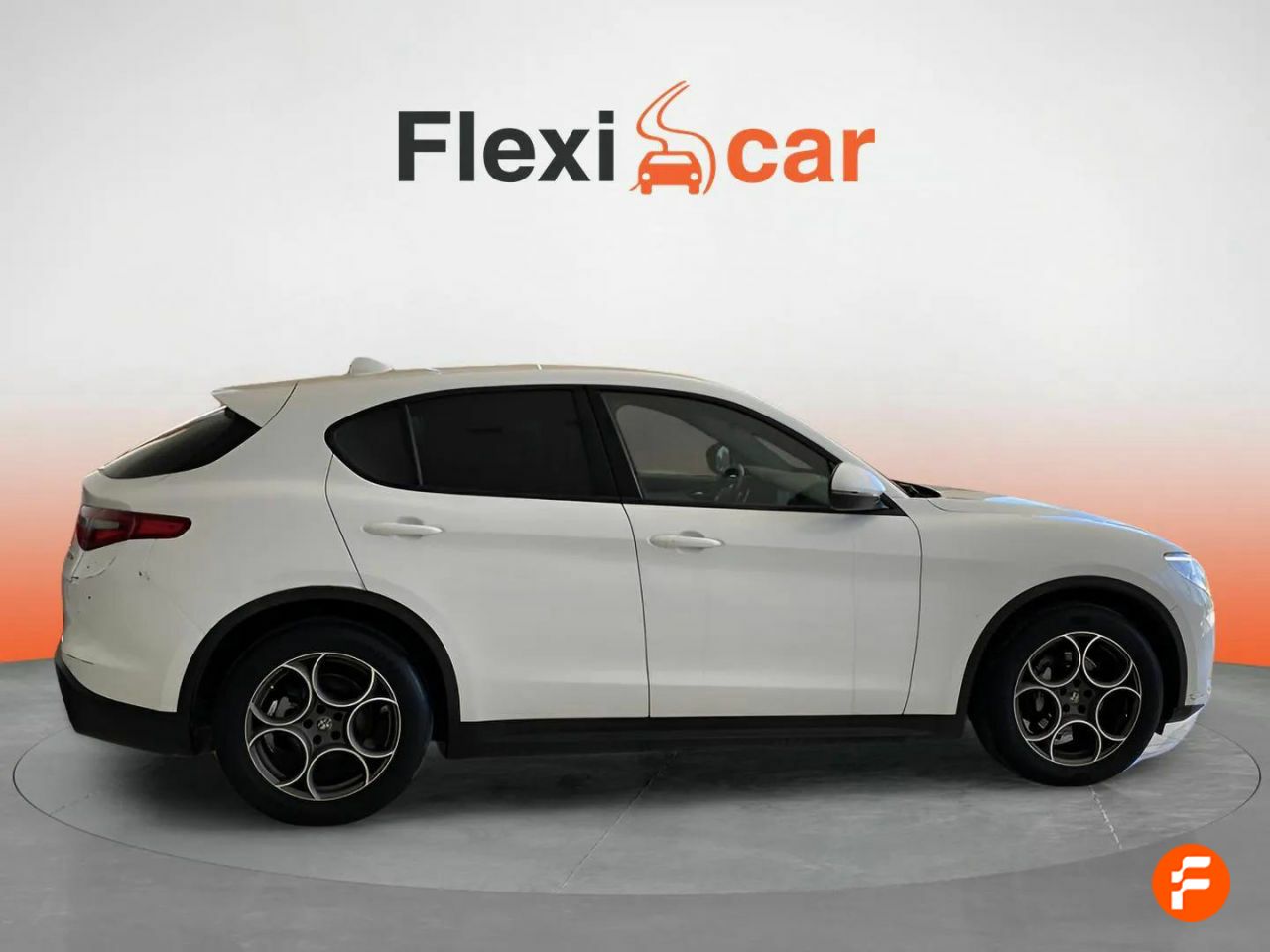 alfa romeo stelvio 2022 / foto grande (3)