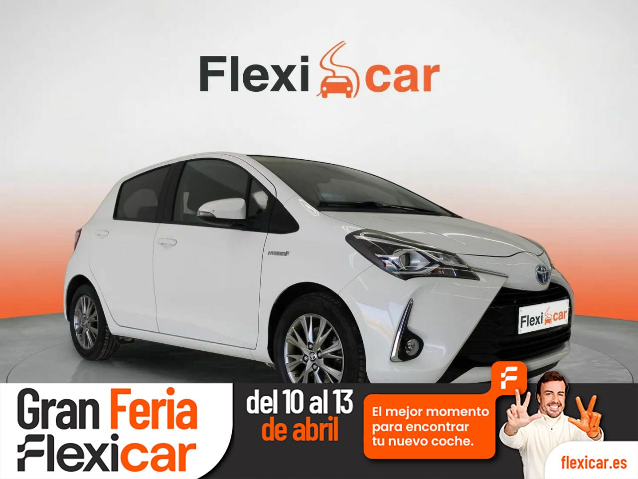 Sillas modernas amarillo blanco  de segunda mano - toyota yaris 2018 /
