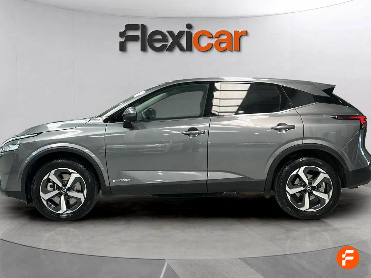 nissan qashqai 2023 / foto grande (3)