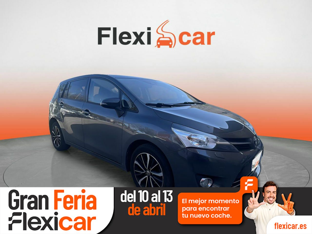 Foto toyota verso 2017 /