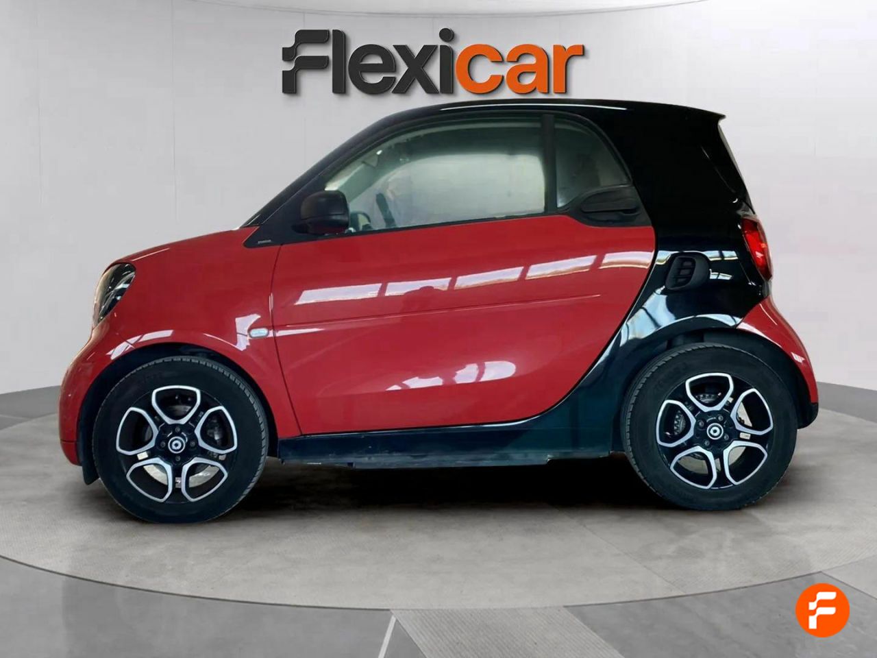smart fortwo 2019 / foto grande (2)
