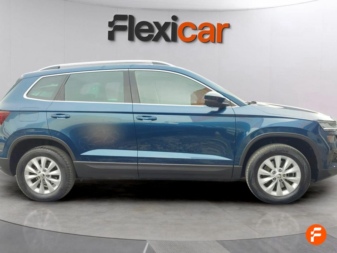 skoda karoq 2023 / foto grande (2)
