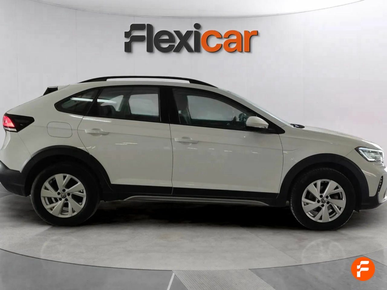volkswagen taigo 2022 / foto grande (3)