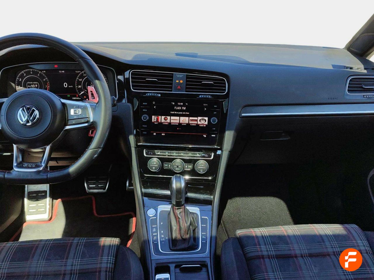 volkswagen golf 2019 / foto grande (3)