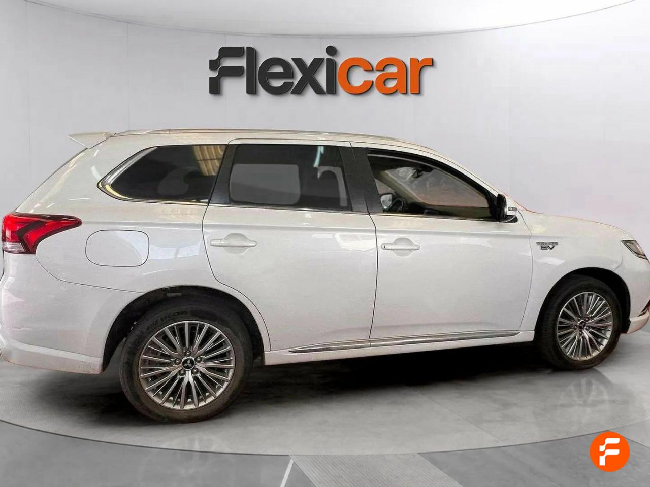 mitsubishi outlander 2019 / foto grande (3)