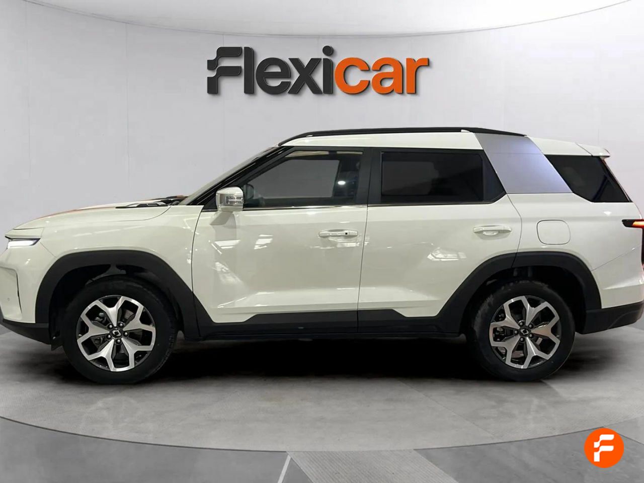 ssangyong torres 2024 / foto grande (3)