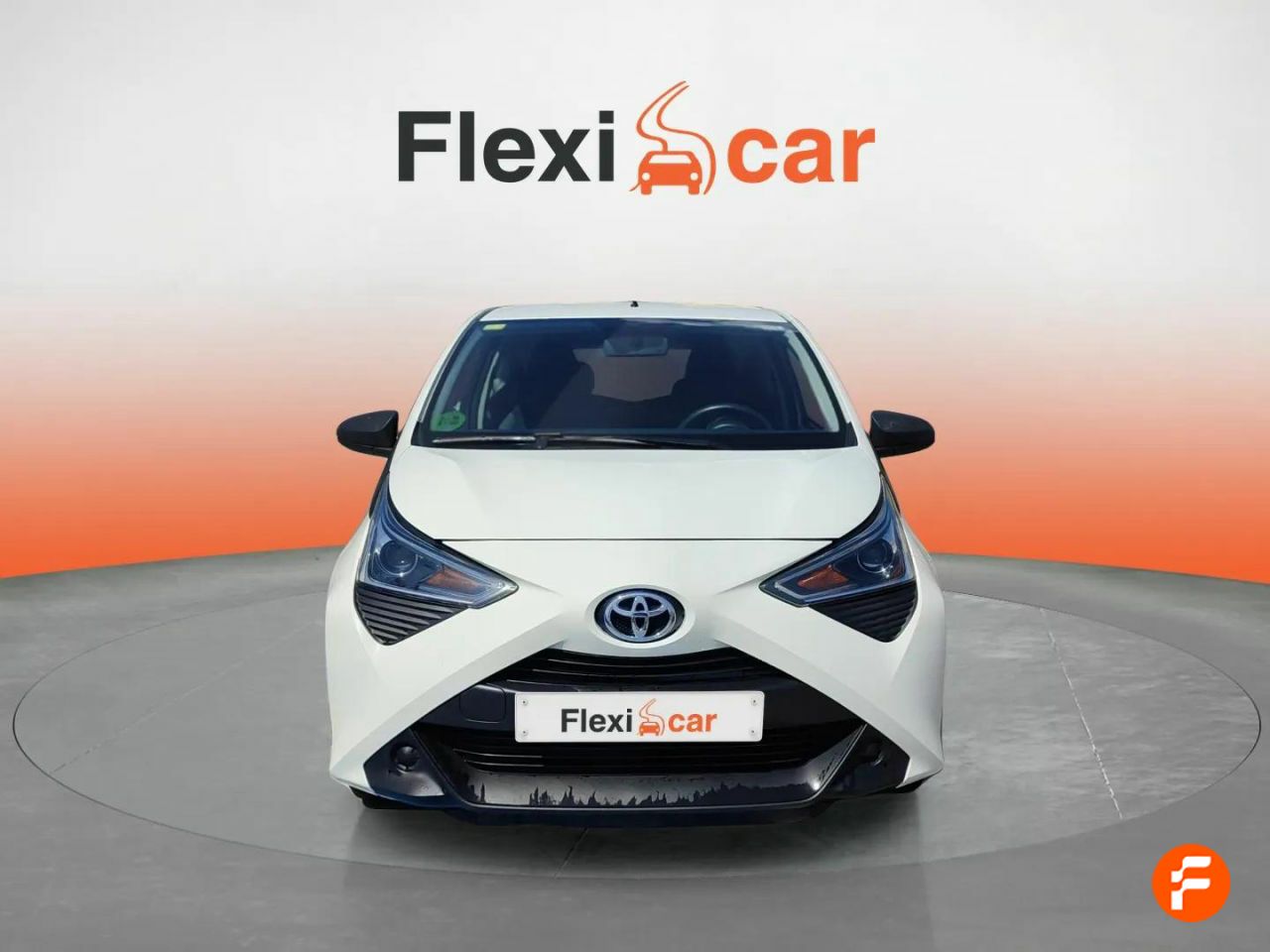toyota aygo 2019 / foto grande (2)