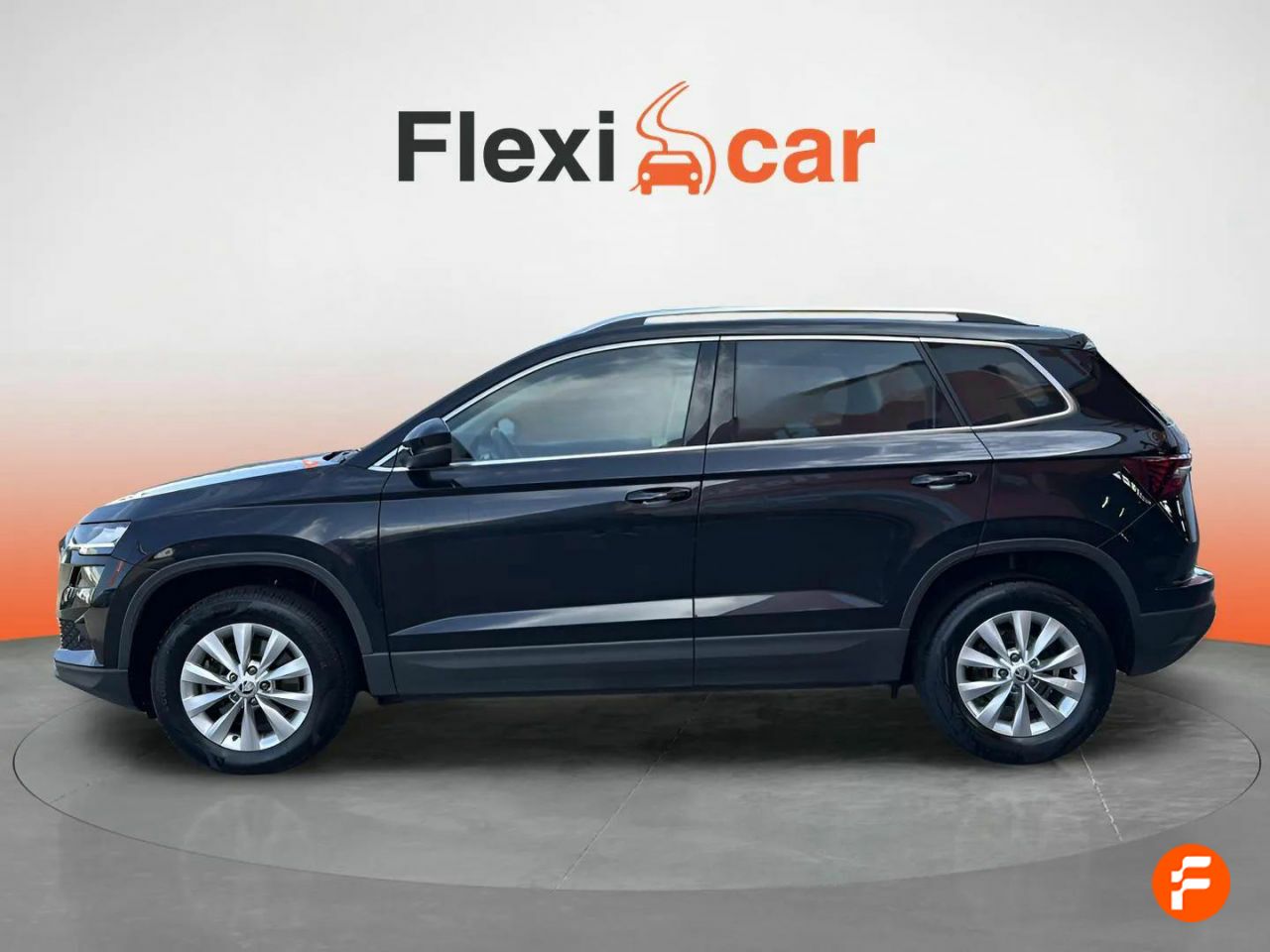 skoda karoq 2023 / foto grande (3)