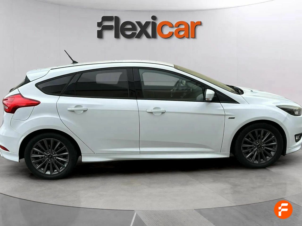 ford focus 2017 / foto grande (2)