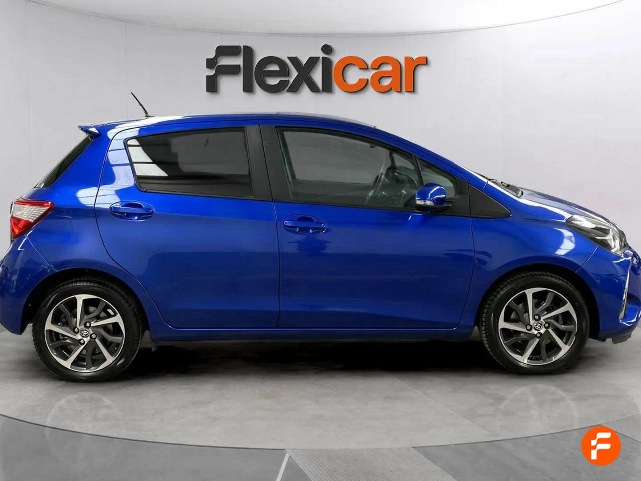 toyota yaris 2019 / foto grande (3)