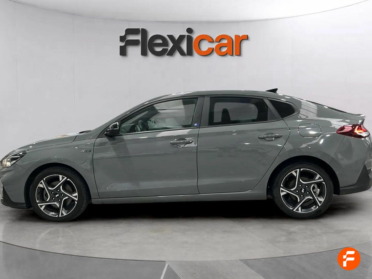 hyundai i30 2023 / foto grande (3)