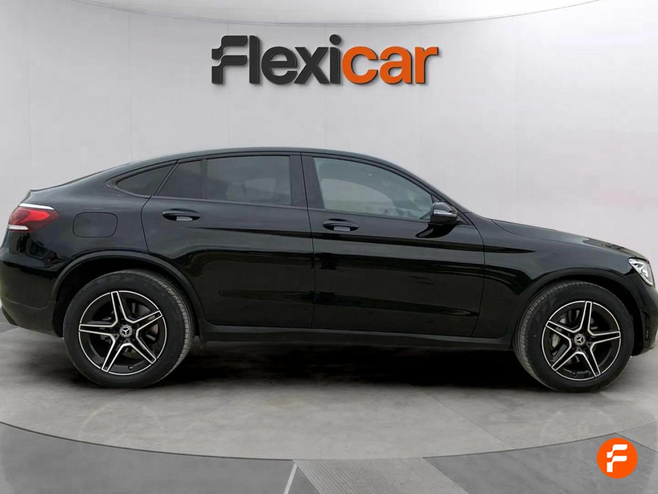 mercedes glc 2023 / foto grande (3)