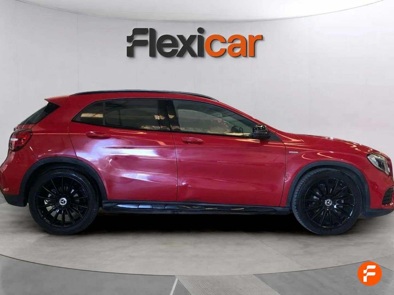 mercedes gla 2020 / foto grande (3)