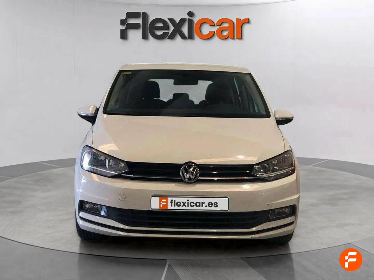 volkswagen touran 2016 / foto grande (2)