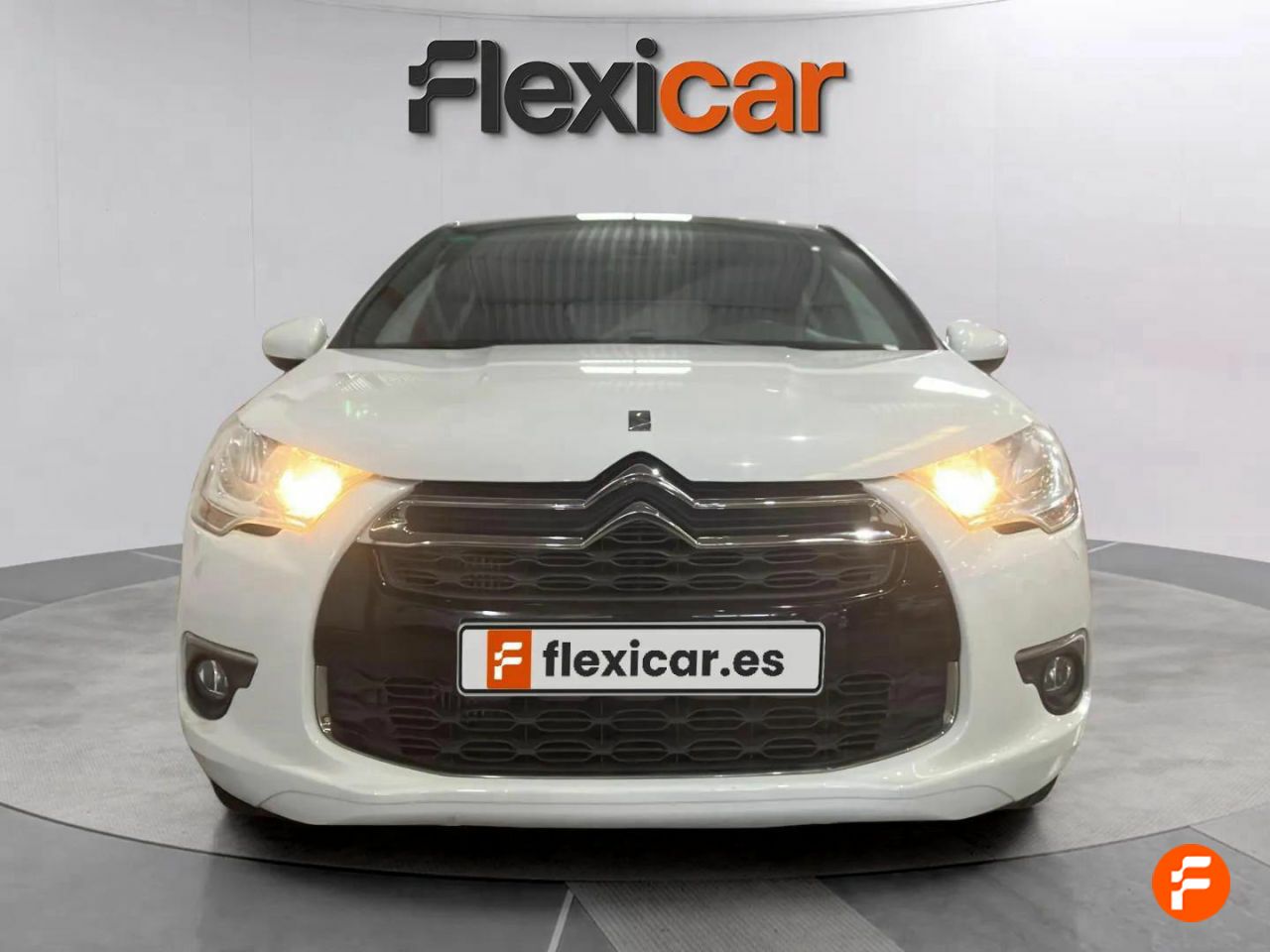 ds automobiles ds 4 2015 / foto grande (2)
