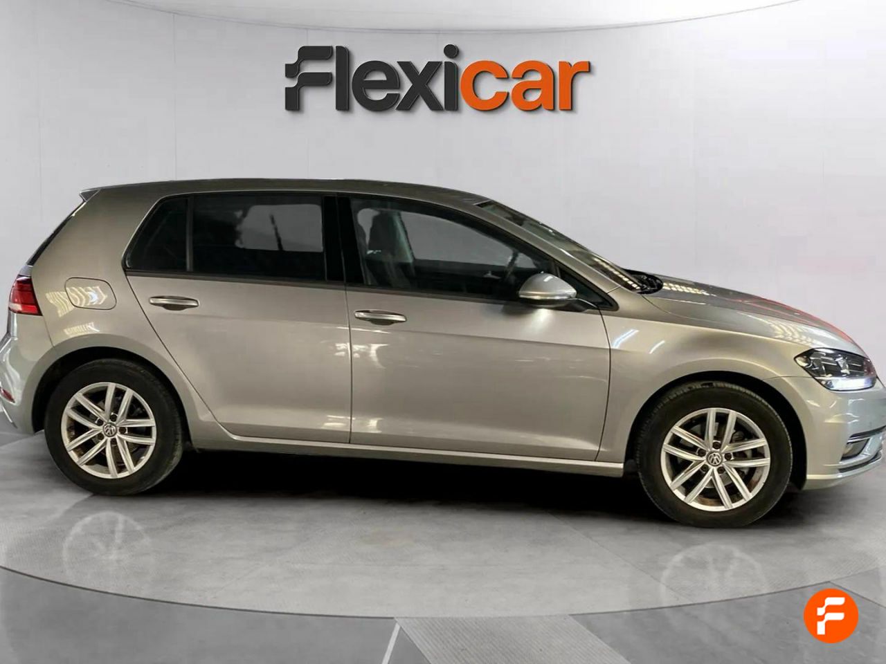 volkswagen golf 2019 / foto grande (3)