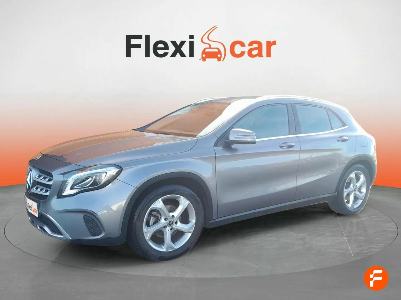 mercedes gla 2017 / foto grande (3)