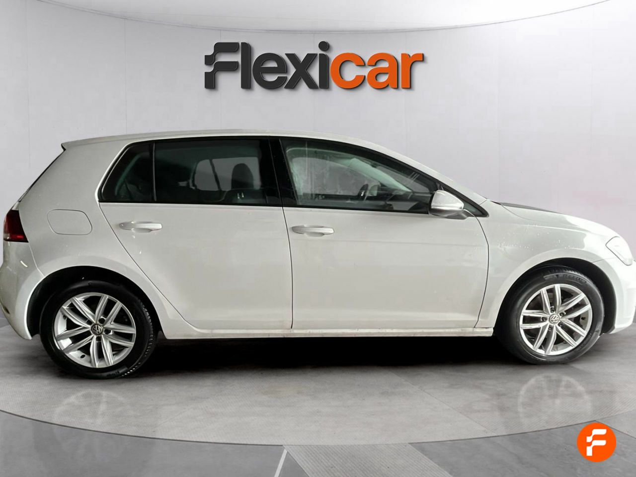 volkswagen golf 2019 / foto grande (3)