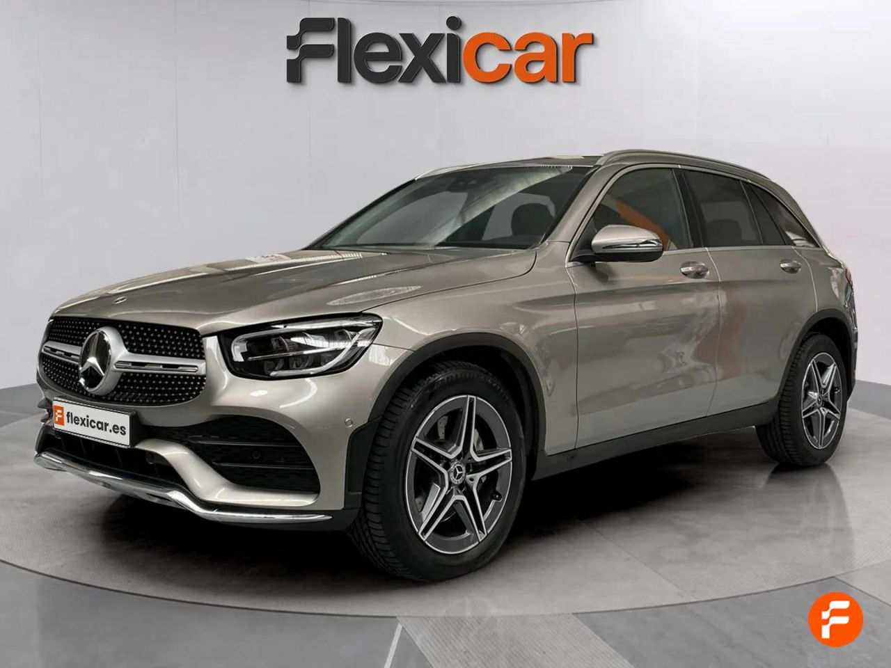 mercedes glc 2022 / foto grande (3)