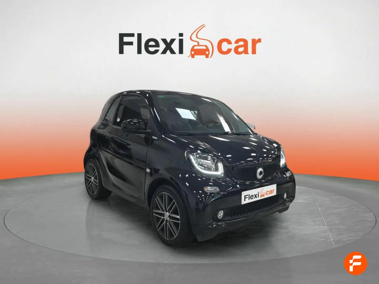 smart fortwo 2019 / foto grande (2)