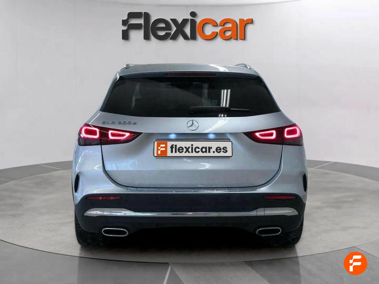 mercedes gla 2021 / foto grande (3)
