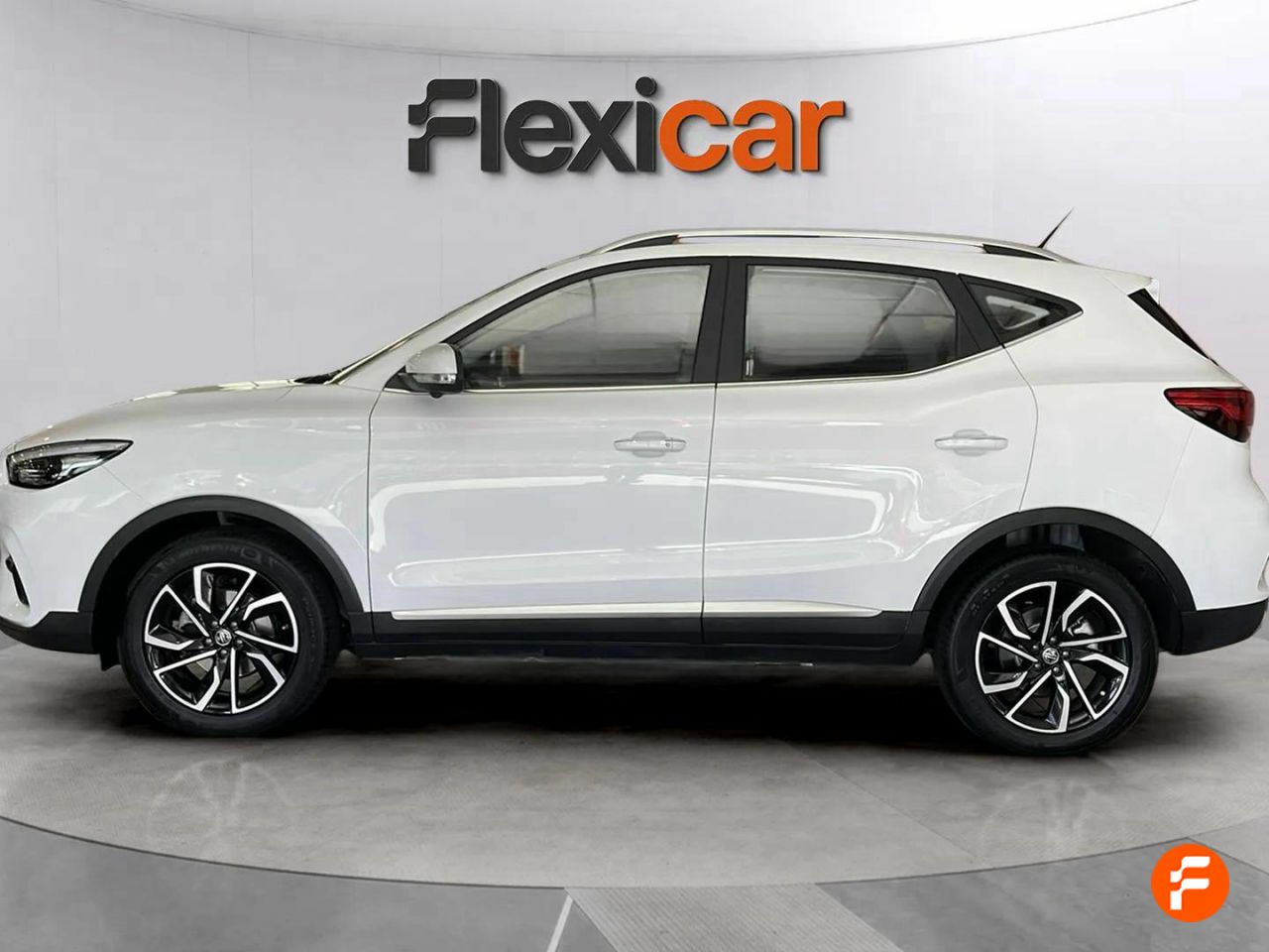 mg zs 2024 / foto grande (2)
