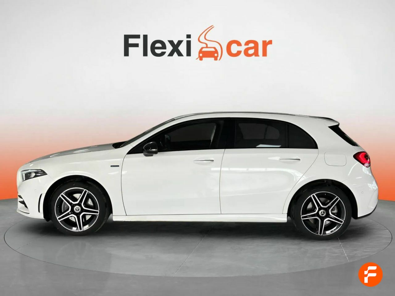 mercedes clase a 2020 / foto grande (3)