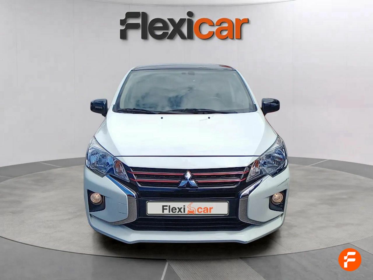 mitsubishi space star 2022 / foto grande (2)