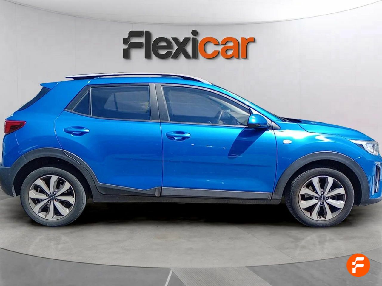 kia stonic 2021 / foto grande (3)