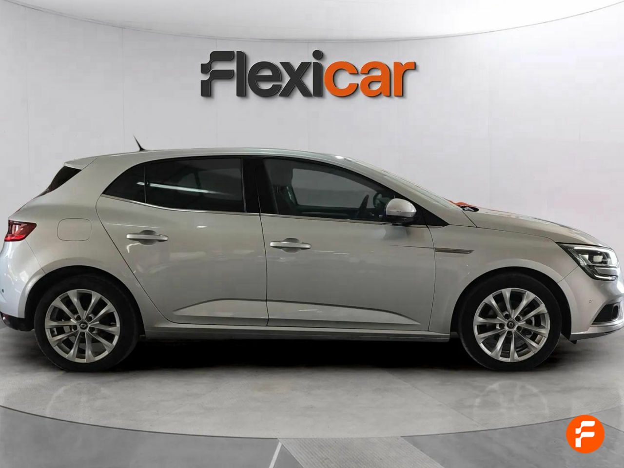 renault megane 2019 / foto grande (3)