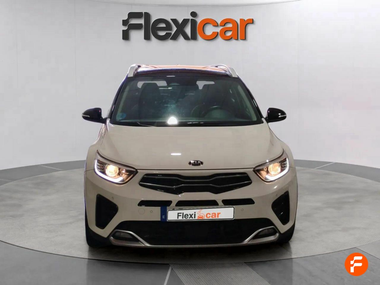 kia stonic 2021 / foto grande (2)