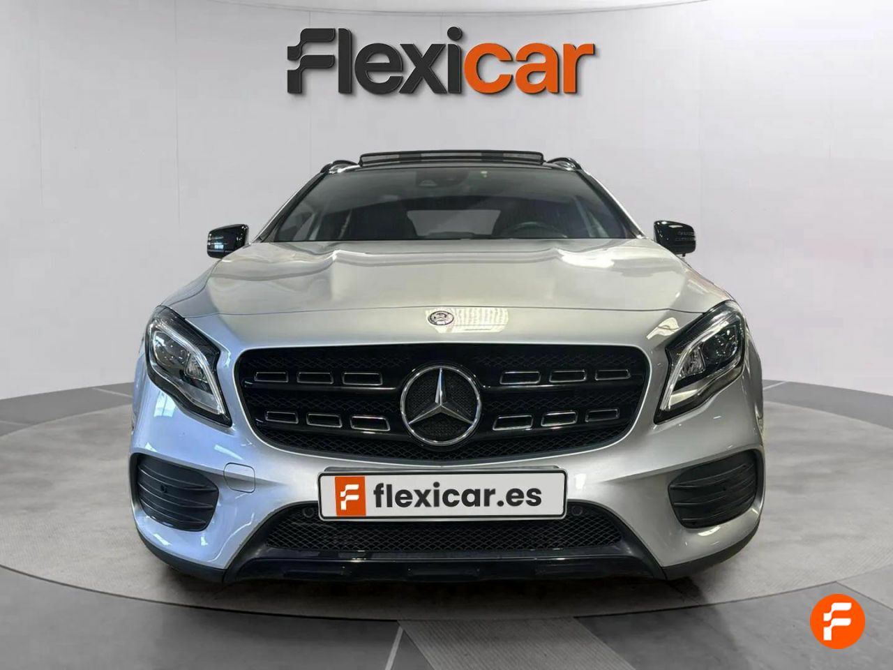 mercedes gla 2019 / foto grande (2)