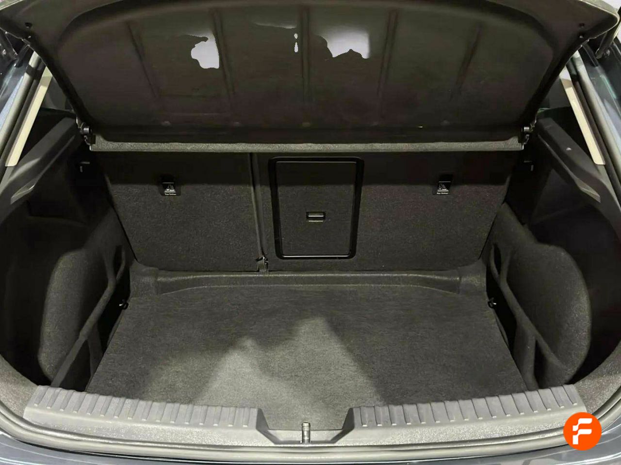 seat leon 2020 / foto grande (2)