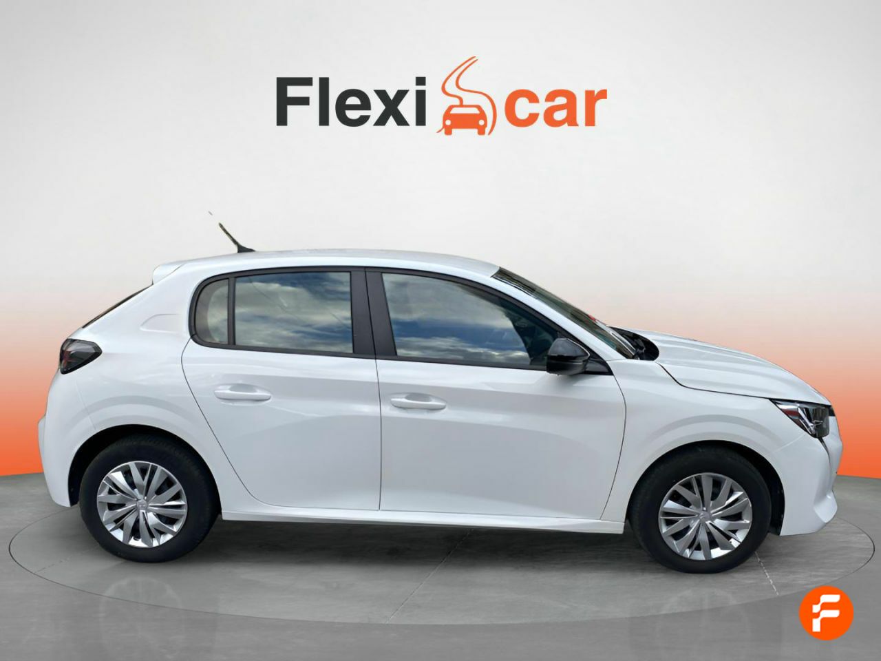 peugeot 208 2022 / foto grande (3)
