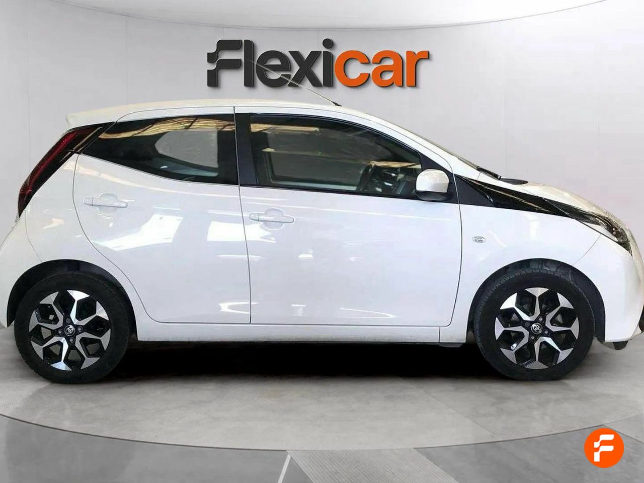 toyota aygo 2019 / foto grande (3)