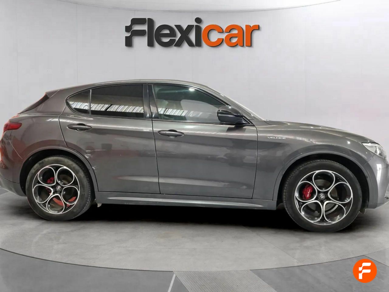 alfa romeo stelvio 2022 / foto grande (3)