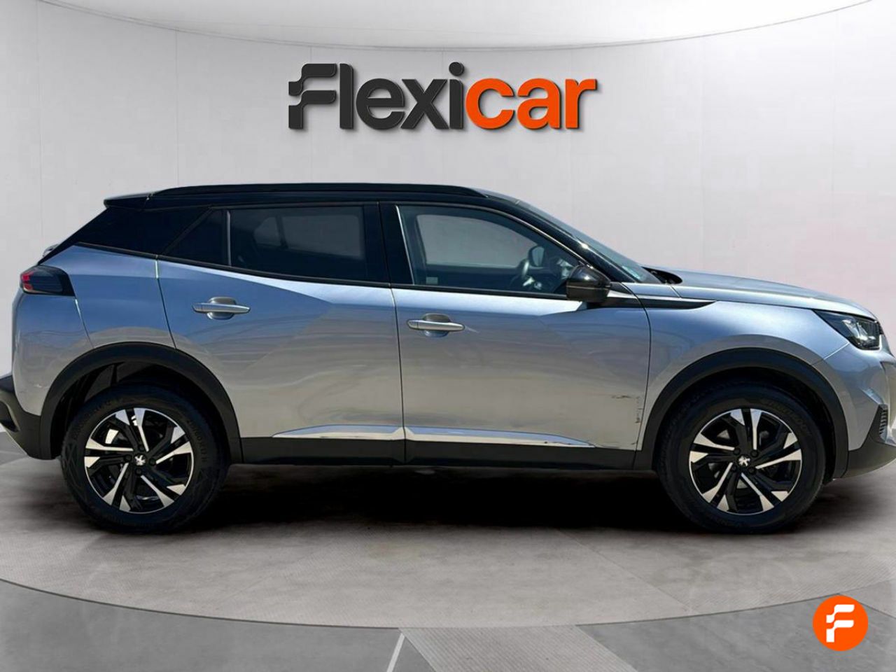 peugeot 2008 2023 / foto grande (2)
