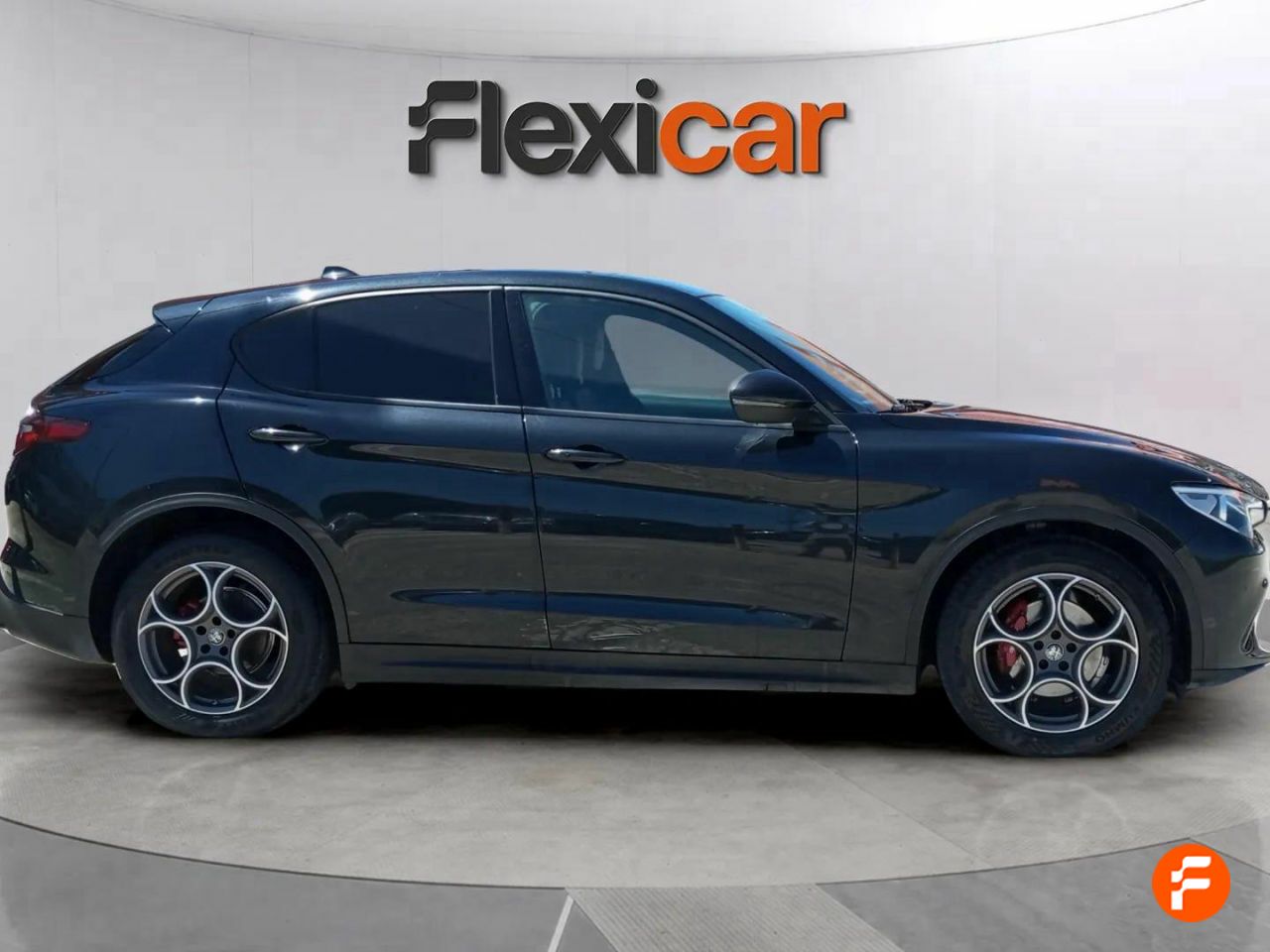 alfa romeo stelvio 2022 / foto grande (3)