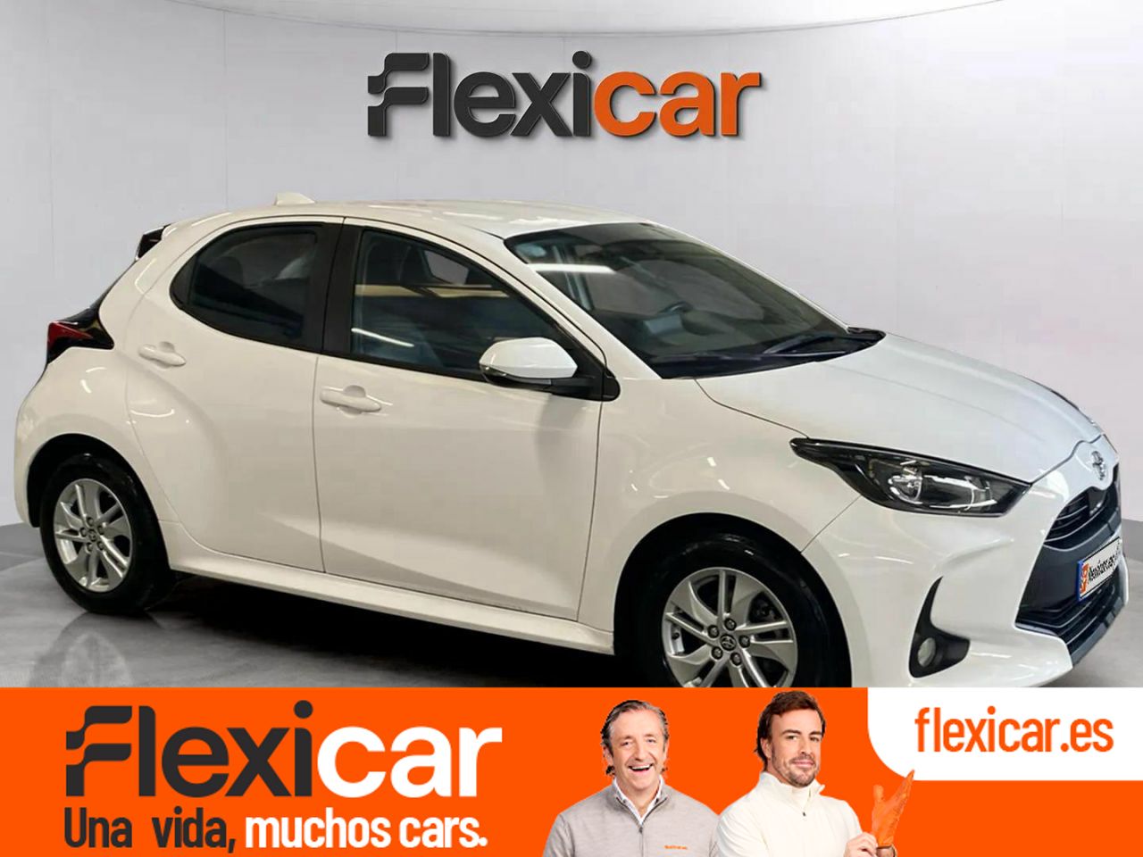 Foto toyota yaris 2023 /