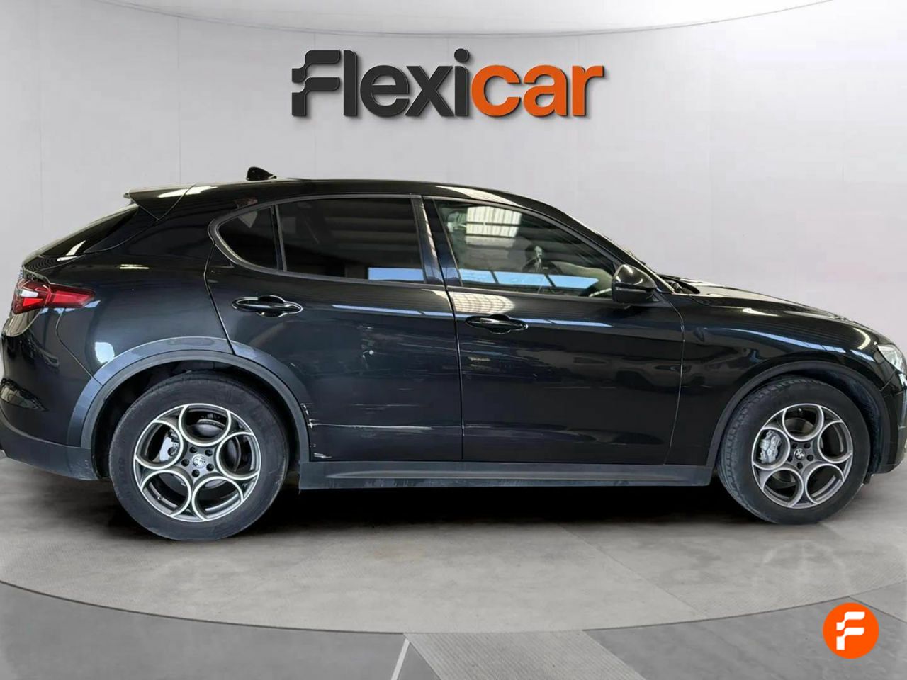 alfa romeo stelvio 2022 / foto grande (3)
