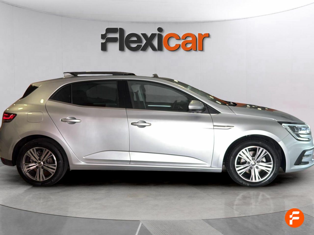renault megane 2022 / foto grande (3)
