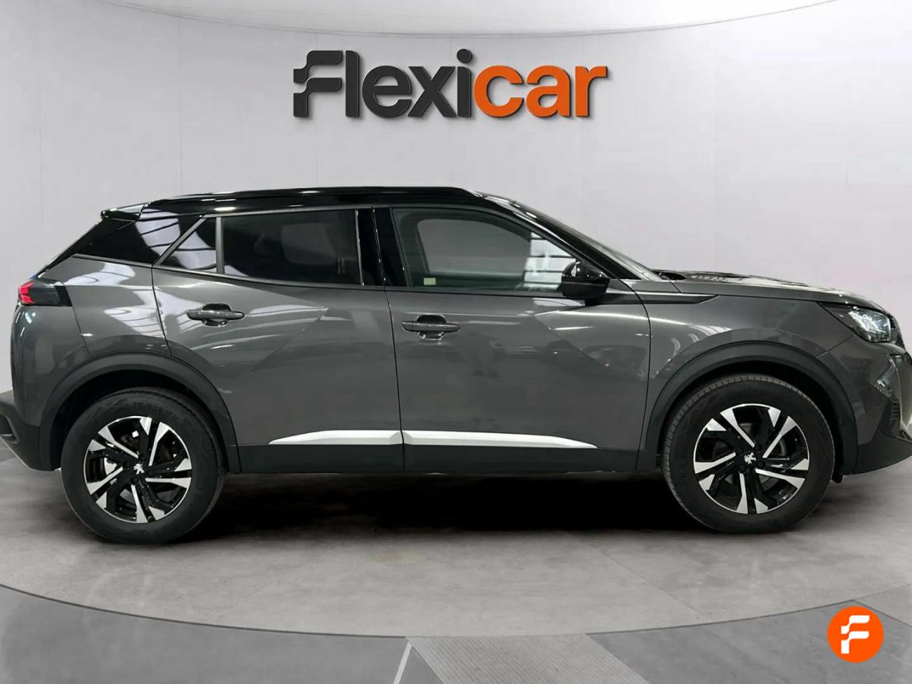 peugeot 2008 2023 / foto grande (2)