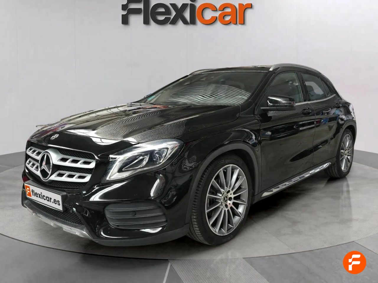 mercedes gla 2018 / foto grande (3)