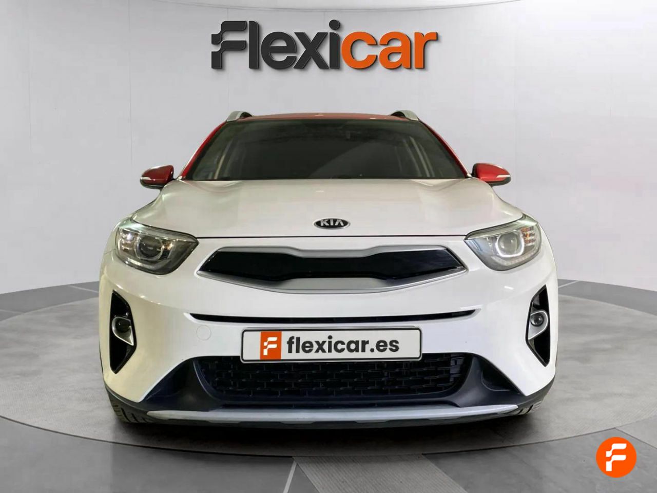 kia stonic 2021 / foto grande (2)