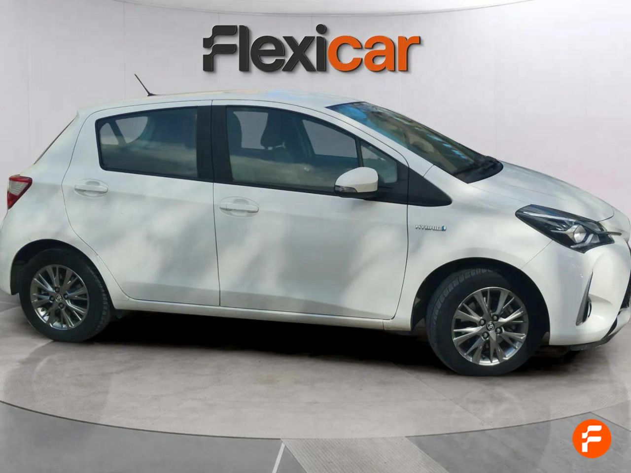 toyota yaris 2019 / foto grande (3)