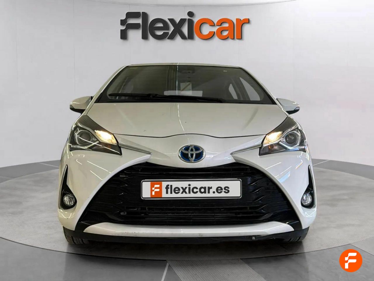 toyota yaris 2020 / foto grande (2)