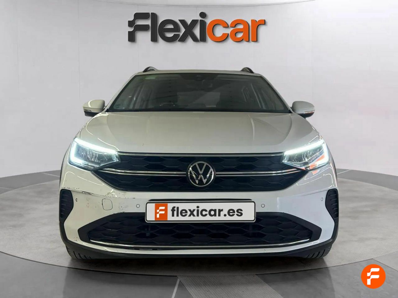 volkswagen taigo 2022 / foto grande (2)