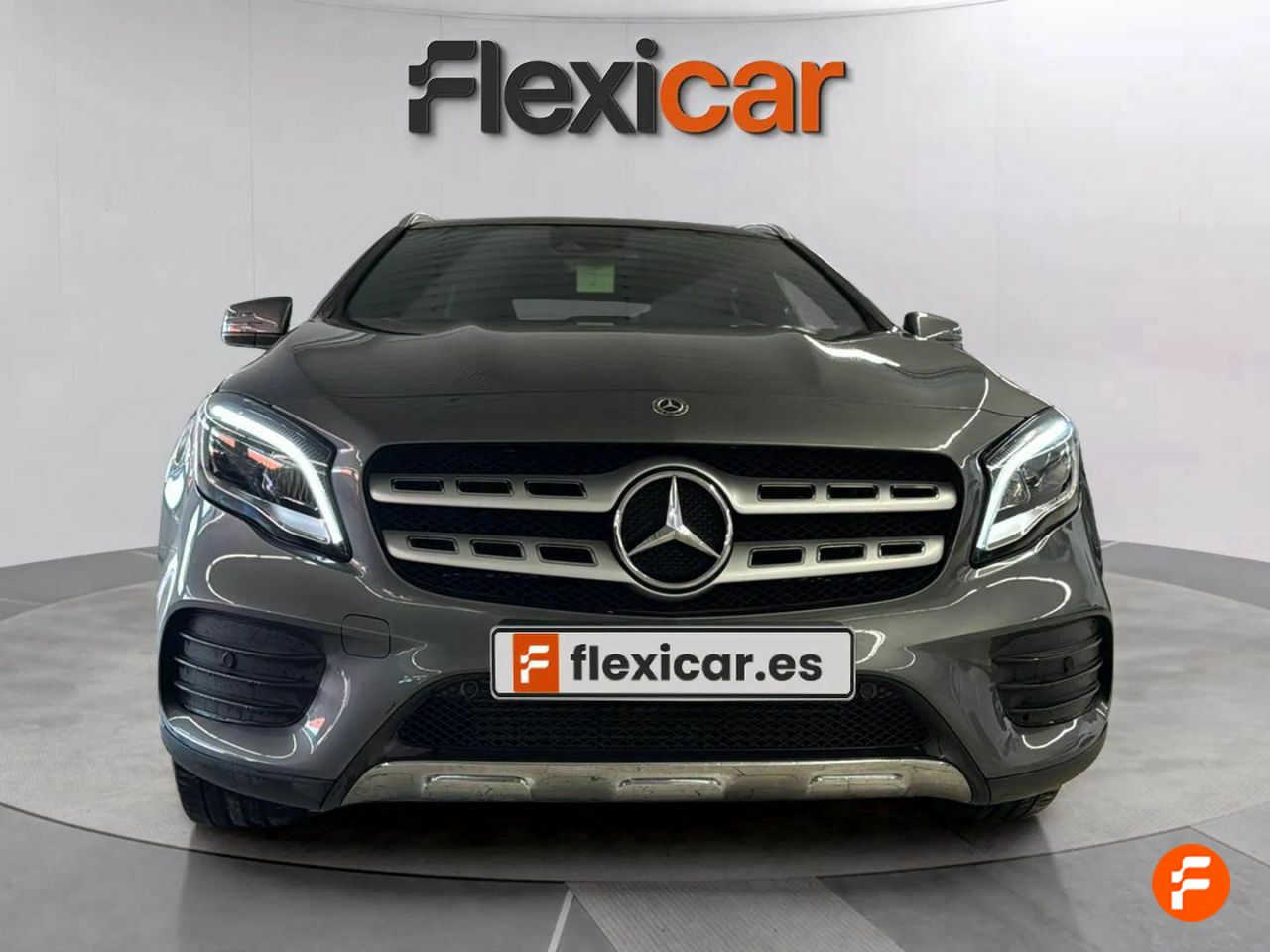 mercedes gla 2019 / foto grande (2)