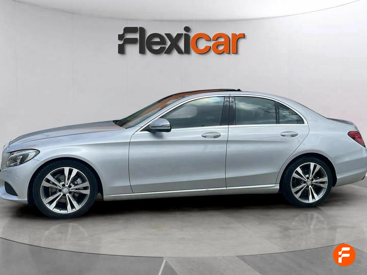 mercedes clase c 2017 / foto grande (3)